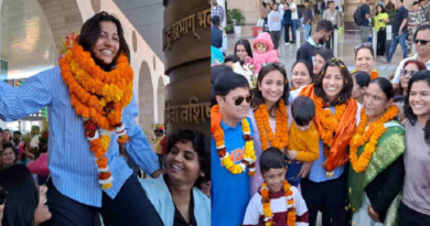 उत्तराखंड की बेटी स्नेह राणा का दून एयरपोर्ट पर ढोल नगाड़ों से स्वागत उत्तराखंड की बेटी स्नेह राणा का दून एयरपोर्ट पर ढोल नगाड़ों से स्वागत
