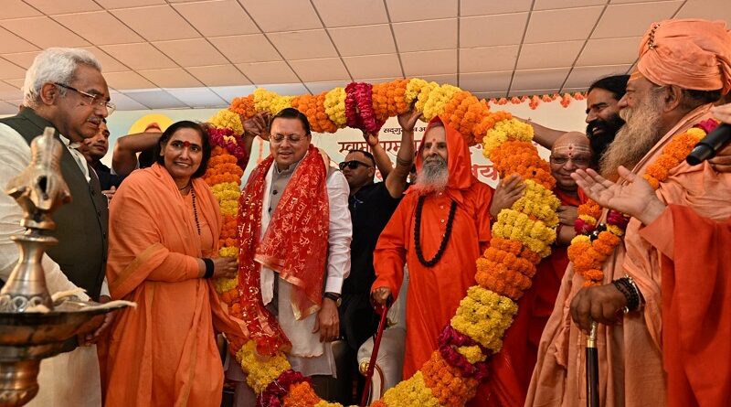 उत्तराखंड शिक्षा बोर्ड का पाठ्यक्रम नहीं पढ़ाने वाले मदरसे होंगे बंद: सीएम धामी