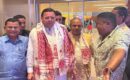 असम सरकार के शपथ ग्रहण समारोह में शामिल होने के लिए पहुंचे सीएम धामी का भाजपा कार्यकर्ताओं ने किया स्वागत