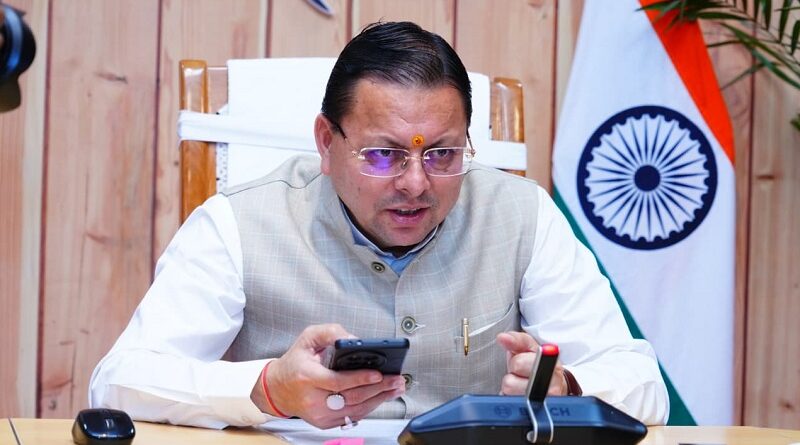 सीएम धामी ने नवनियुक्त कार्मिकों को बधाई देते हुए फोन पर उत्साह के साथ जनसेवा में योगदान देने की अपील की