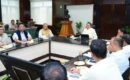 मुख्यमंत्री हेल्पलाइन पर मिले शिकायतों का निस्तारण न करने पर कारण बताओ नोटिस होगा जारी