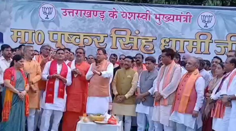 हरिद्वार आम महोत्सव में पहुंचे सीएम धामी