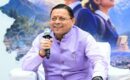 देहरादून में सीएम धामी ने मुख्यमंत्री युवा विद्यार्थी मंथन में विद्यार्थियों से की बात